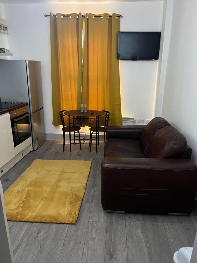 Ground Floor Two Bed Cairo Street Lejlighed Warrington Eksteriør billede